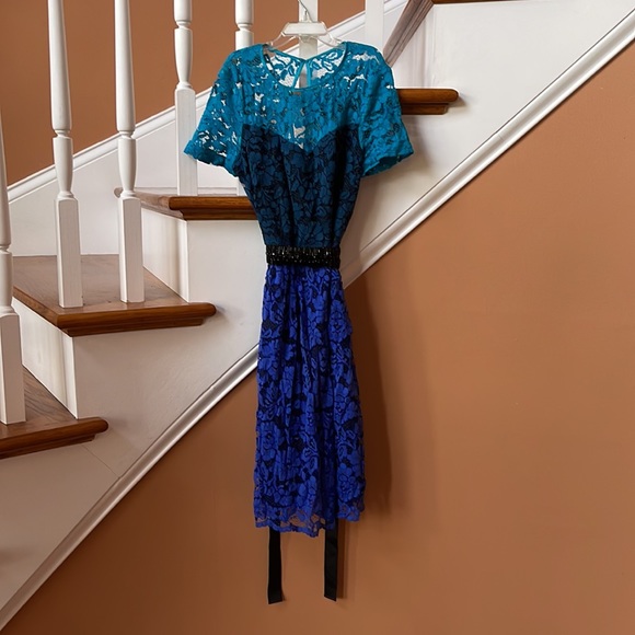 Belle Badgley Mischka sz0 Lace tricolor dress - Picture 9 of 10